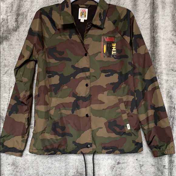 vans off the wall camo jacket